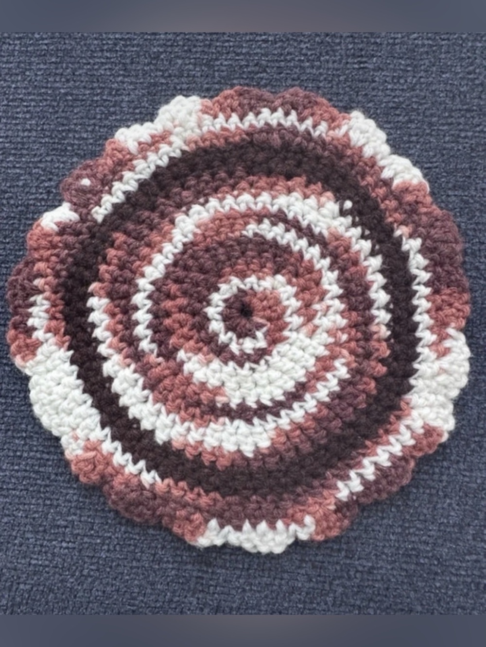 Retro Crochet shot Pad Holder - Vintage Like New, Smoke Free Home